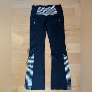Lululemon Groove pant (bootcut style) size 12 L
High waistband black & white
